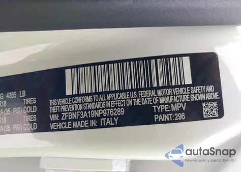 2022 Fiat 500X Pop Awd z USA, uszkodzony, nr VIN ZFBNF3A19NP976289